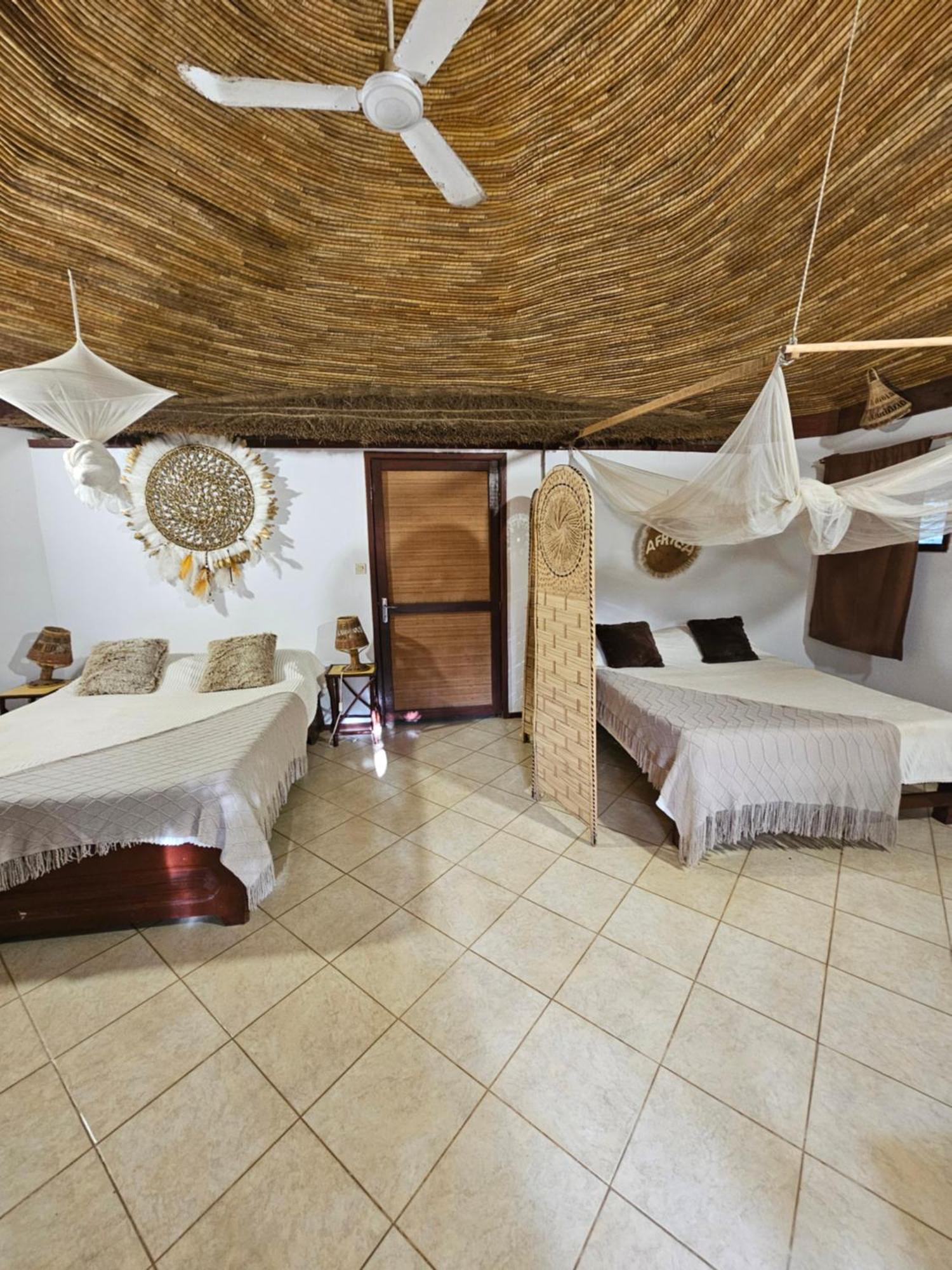 Auberge Keurmariguen Сомон Экстерьер фото